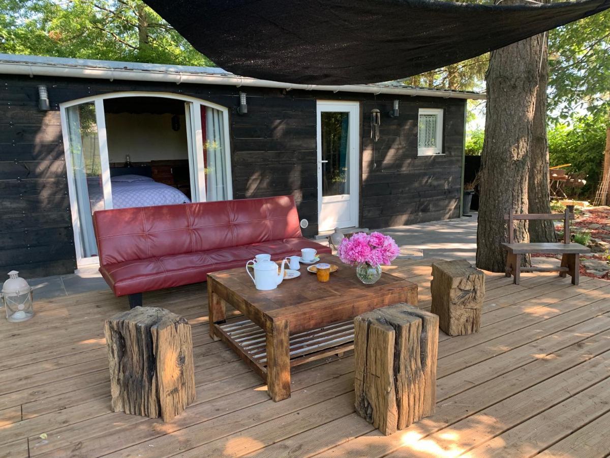 La Citadelle D'Hututu Bed & Breakfast Avesnes-sur-Helpe Bagian luar foto