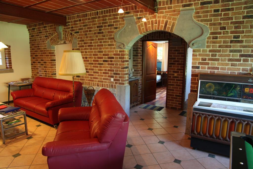 La Citadelle D'Hututu Bed & Breakfast Avesnes-sur-Helpe Bagian luar foto
