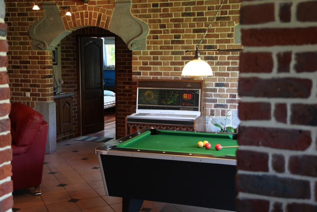 La Citadelle D'Hututu Bed & Breakfast Avesnes-sur-Helpe Bagian luar foto